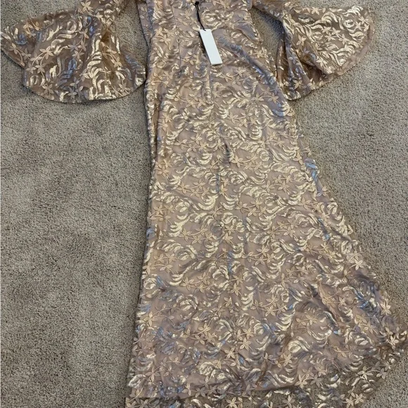 Calvin Klein Gold Long Sleeve Lace Dress - Picture 6 of 6